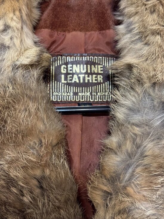 Genuine Suede Leather Fur Collared Coat with Belt Women's Size 7/8 - Picture 3 of 8